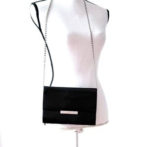 Vintage Gucci clutch